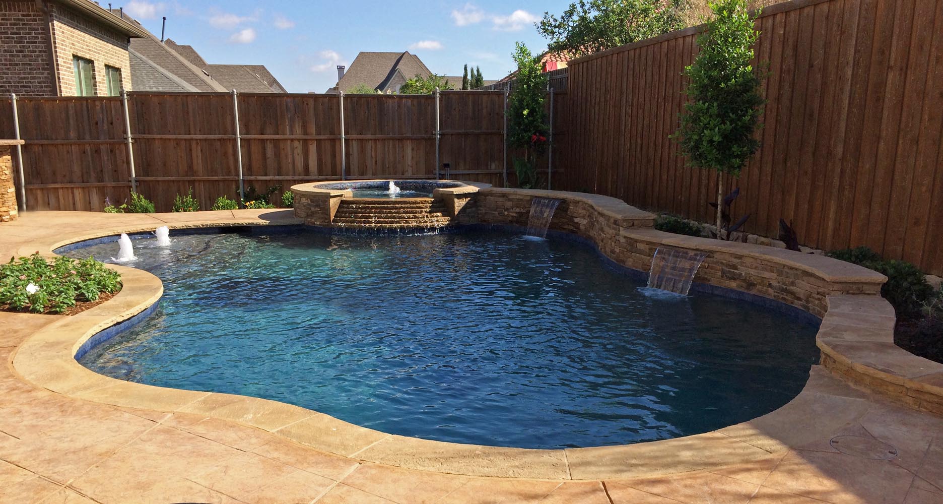 Freeform Pools Photo Gallery, Custom Pools Images, Dallas