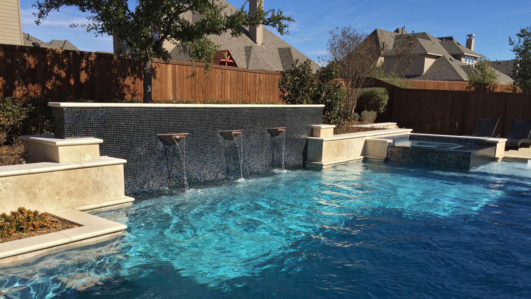 Dallas, Plano Pool Fountains, Custom Water Features Gallery