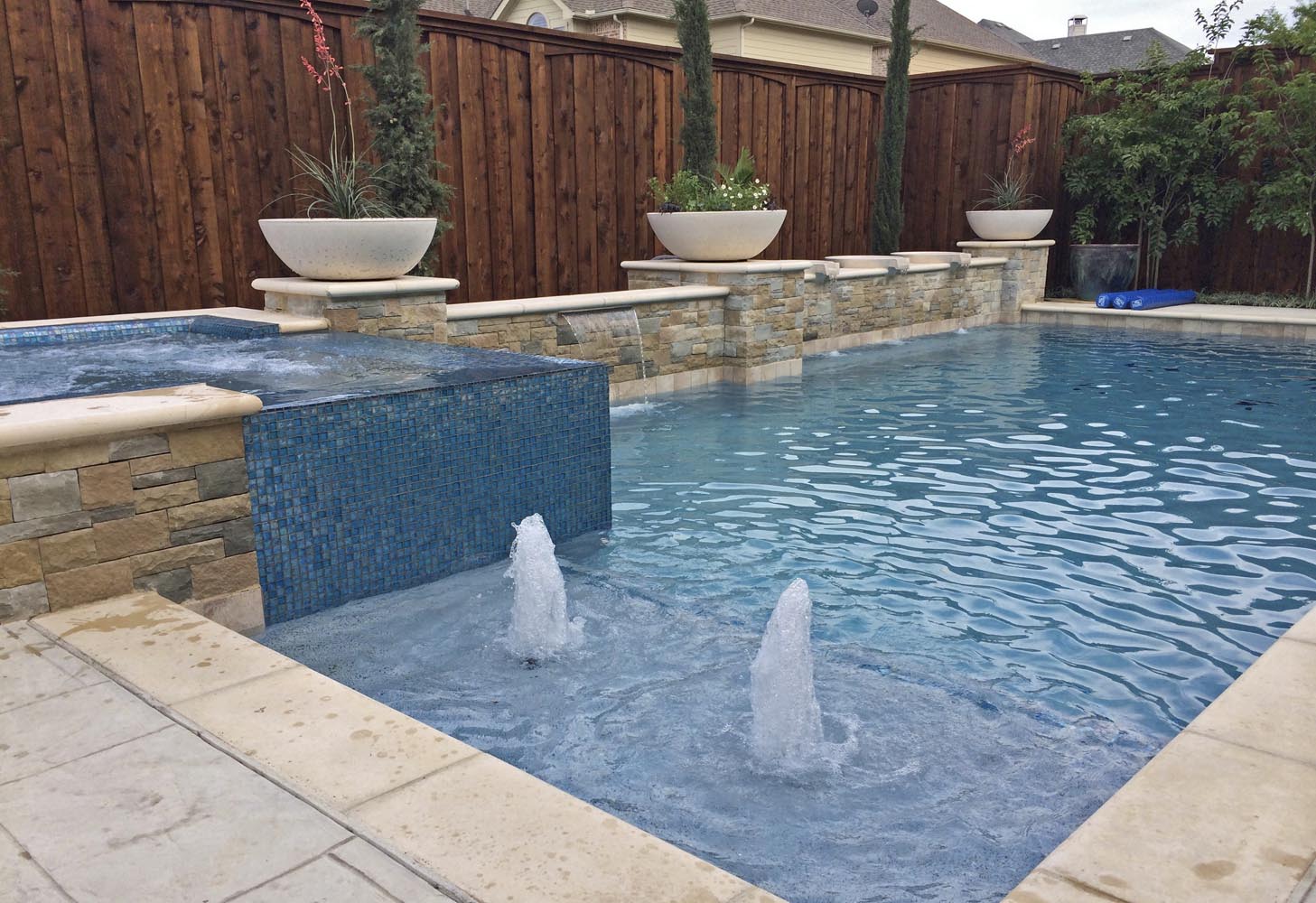 Dallas, Plano Pool Fountains, Custom Water Features Gallery